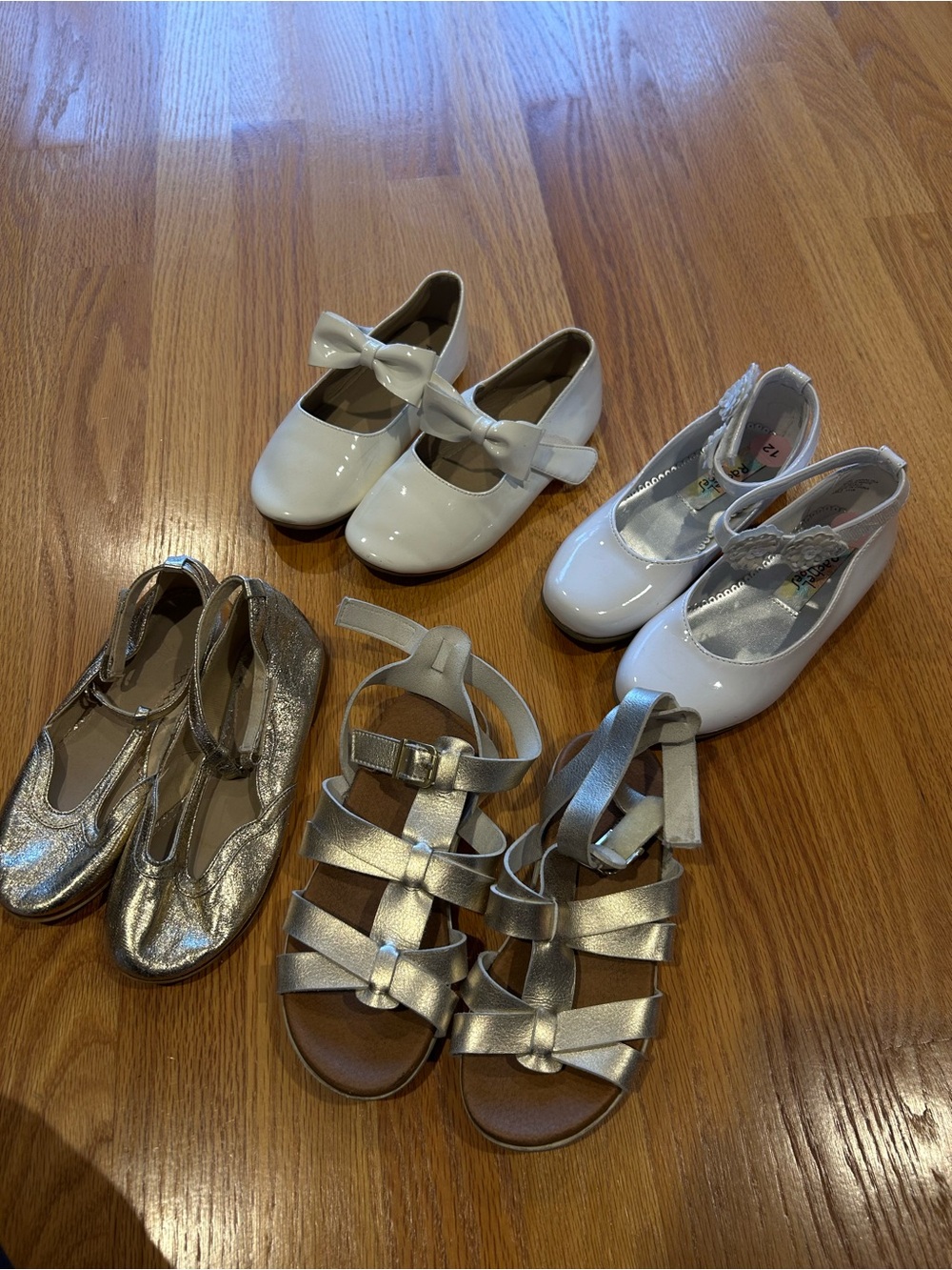 Girl shoe Bundle 🍓